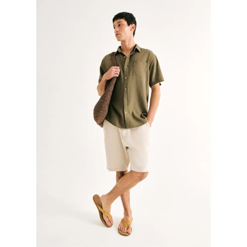 CAMISA MASC OLIVA MEDIO