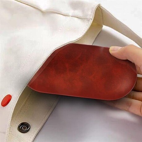 Estuche rigido para lentes de contacto Marron