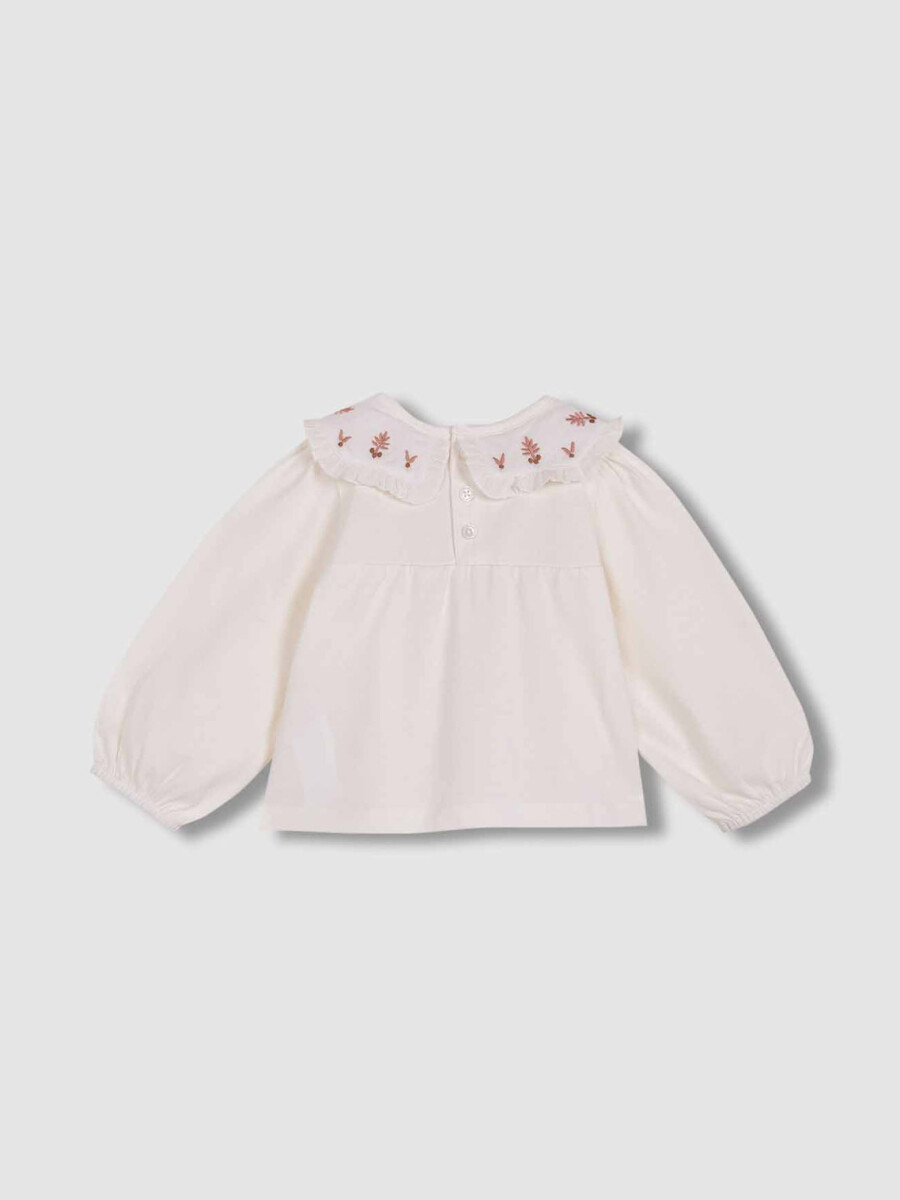 Camiseta Con Cuello Bordado Blanco Roto
