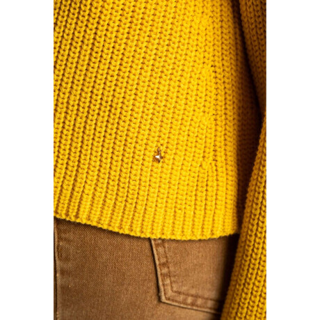 Sweater Algodon Con Bordado Amarillo