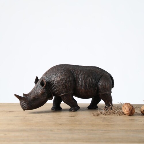 Rino Pequeño Rino Pequeño