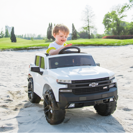 CAMIONETA A BATERIA PARA NIÑOS CHEVROLET SILVERADO CAMIONETA A BATERIA PARA NIÑOS CHEVROLET SILVERADO