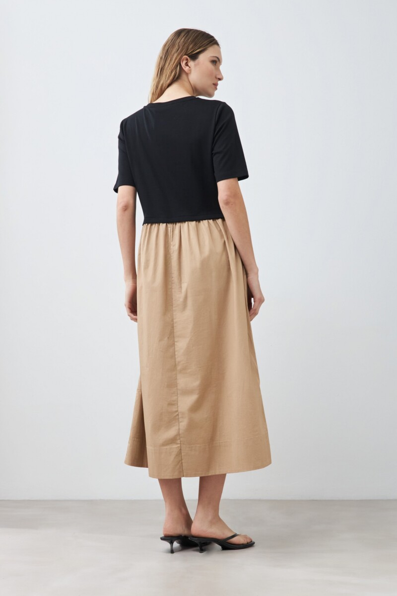 Vestido bicolor manga corta negro
