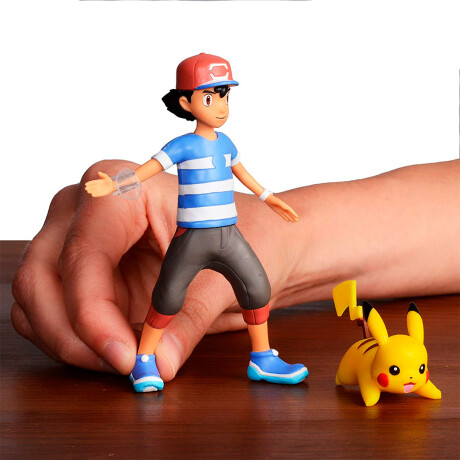 Figura Pokémon Ash y Pikachu 11 cm 001