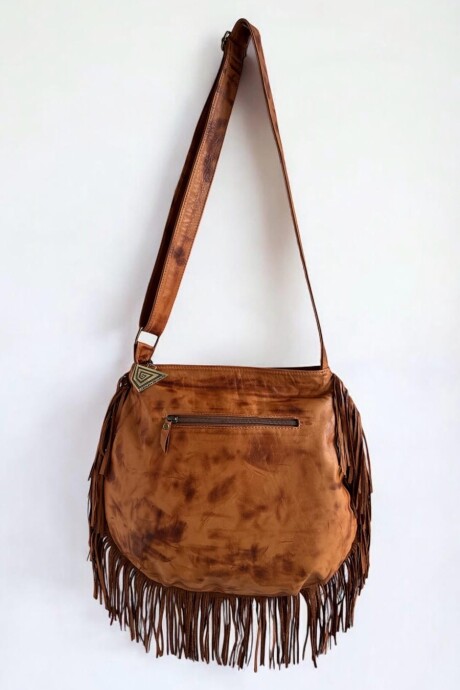 Cartera ODINA Línea Ottenta Con Flecos Terra Con Arte Cobre