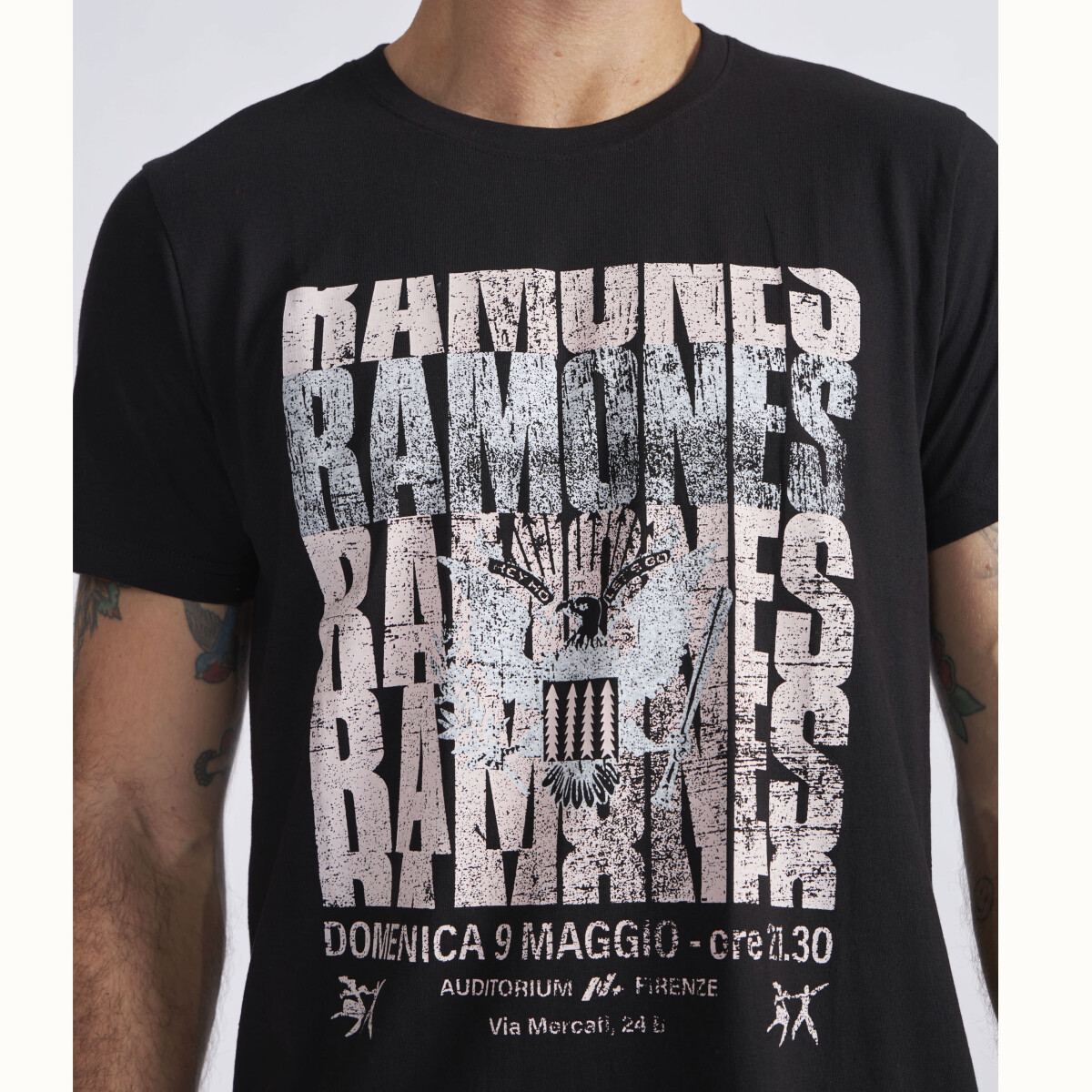 Remera de Hombre N+ Ramones - Negro 