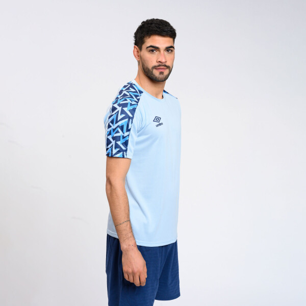 REMERA POLY HOMBRE Umbro Hombre 007