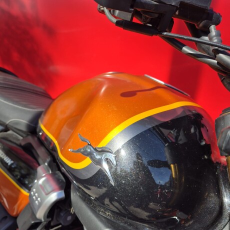TVS Ronin 225 Usada TVS Ronin 225 Usada