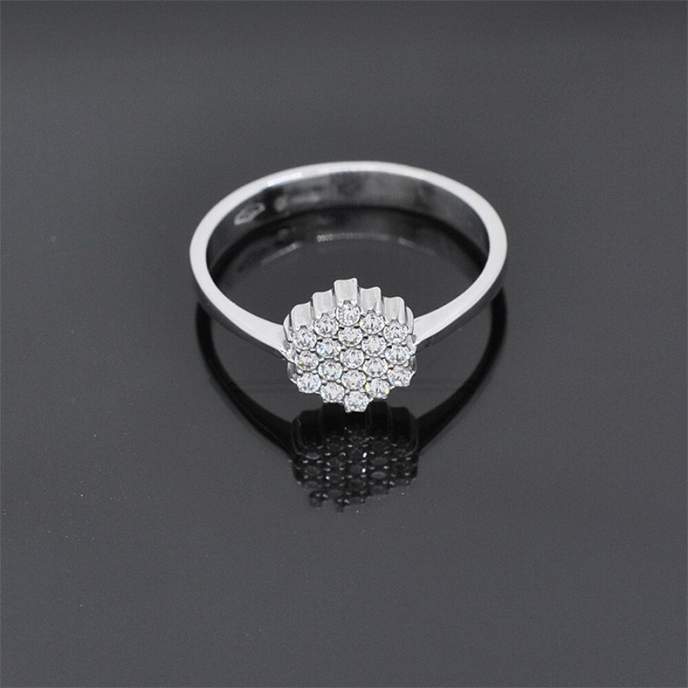 Anillo En Oro 18K Blanco Y Zirconias Anillo En Oro 18K Blanco Y Zirconias