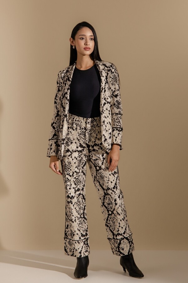 Pantalón Casual. Pantalón Casual.