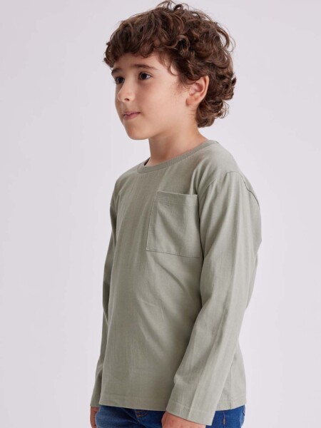 Remera manga larga con bolsillo Verde