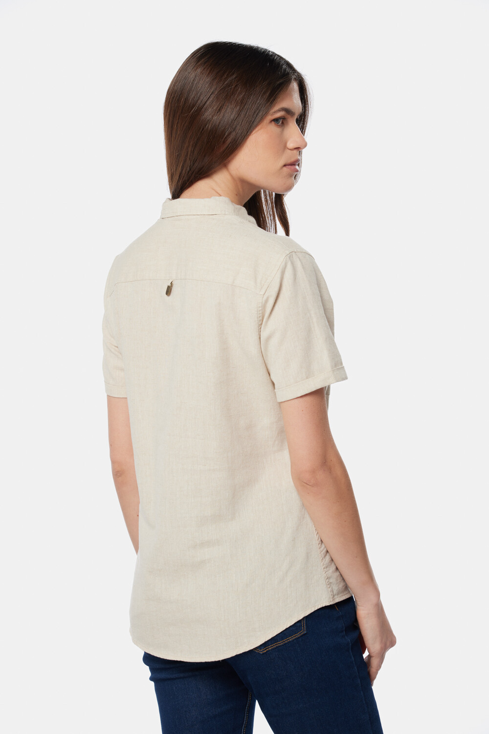 CAMISA DE LINO MEDIO BOTÓN Beige