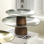 BANDEJA C/BASE D22x8CM PLATA/NEGRO BANDEJA C/BASE D22x8CM PLATA/NEGRO