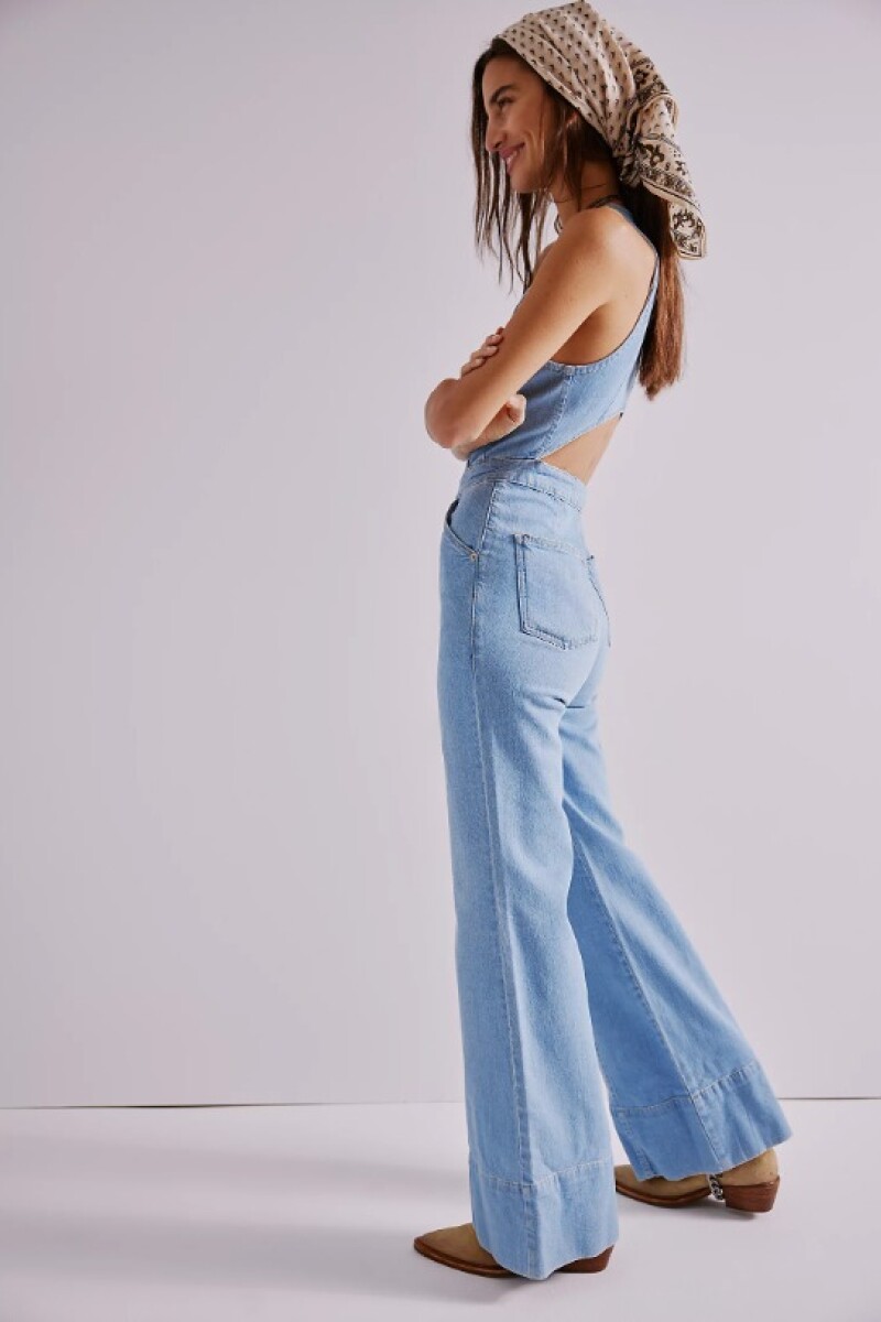 Mono Stratus Celeste