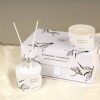 PACK VELA Y DIFUSOR FRAMBUESA CHAMPAGNE EN CAJA REGALO PACK VELA Y DIFUSOR FRAMBUESA CHAMPAGNE EN CAJA REGALO