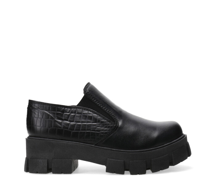Zapato de cuero con plataforma Negro