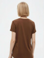 Remera Cordata Marron