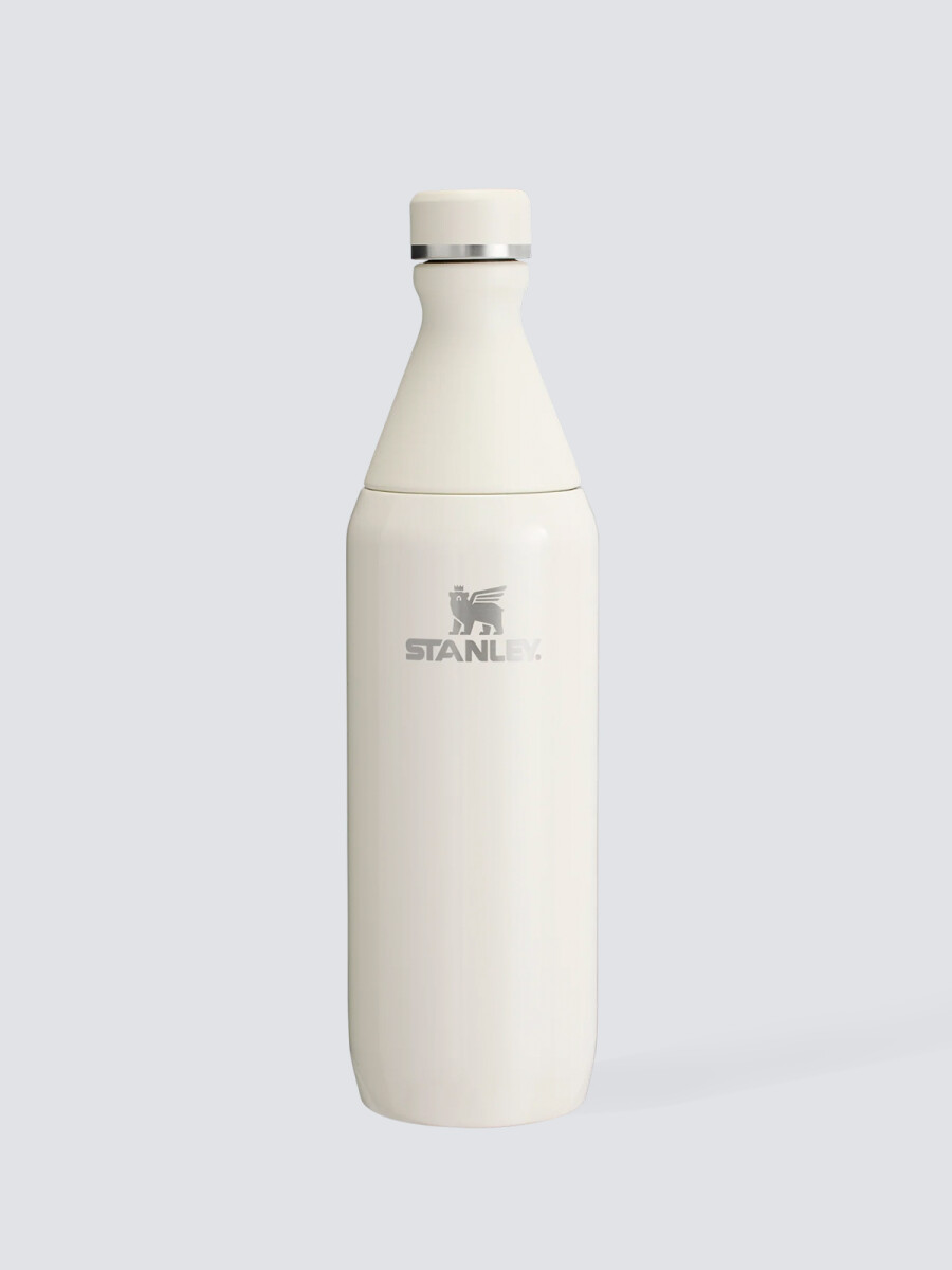 Botella Stanley Slim para todo el día 20 oz - Crema 