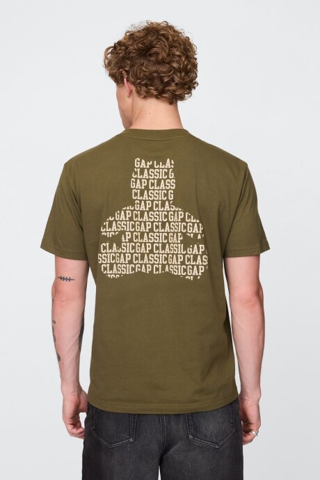 Remera Con Bolsillo Oso Brannan Hombre Dark Olive