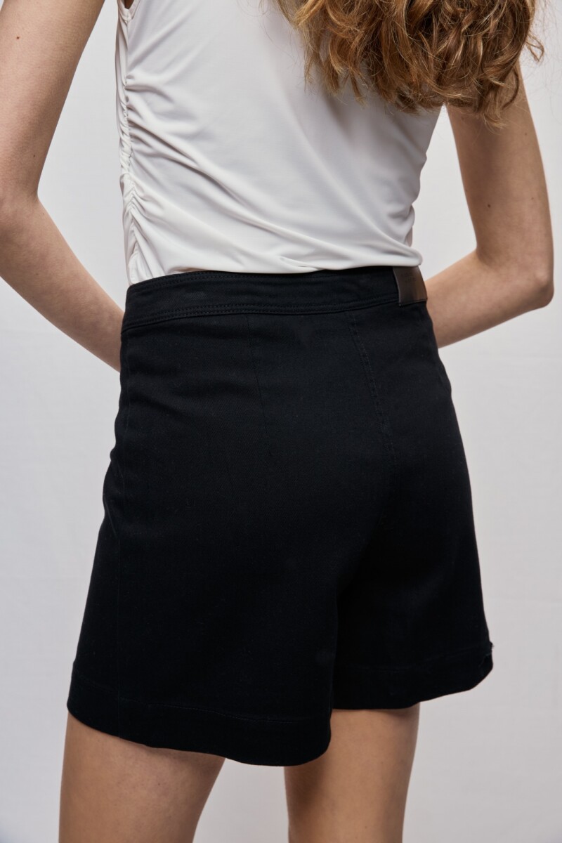 SHORT RUMA Negro