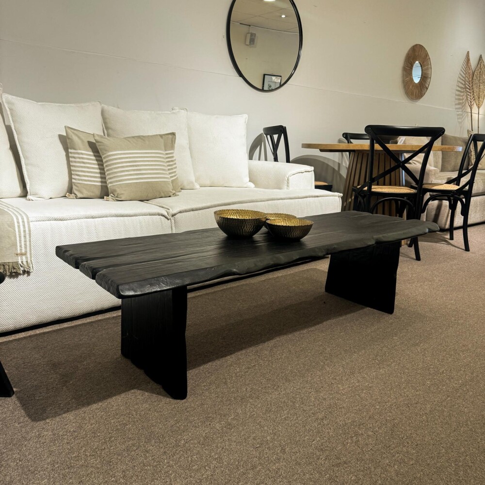 Mesa de living Turmalina 150x55x40h Mesa de living Turmalina 150x55x40h