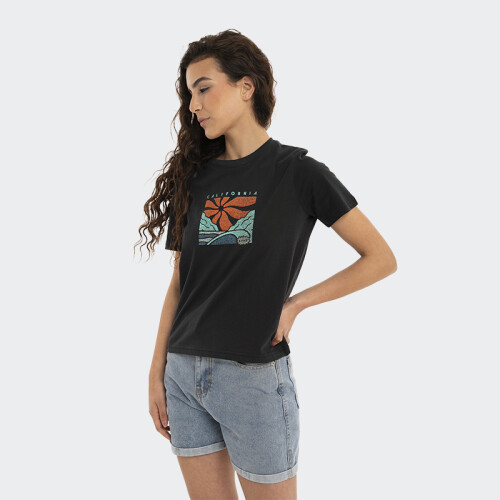 Remera Reef Regular Fit Negro