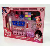 Kit de maquillaje infantil con sombras, esmaltes y accesorios Kit de maquillaje infantil con sombras, esmaltes y accesorios
