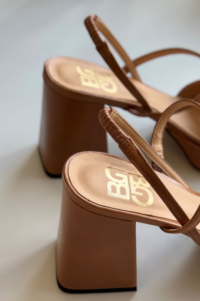 Sandalia Minori Marron