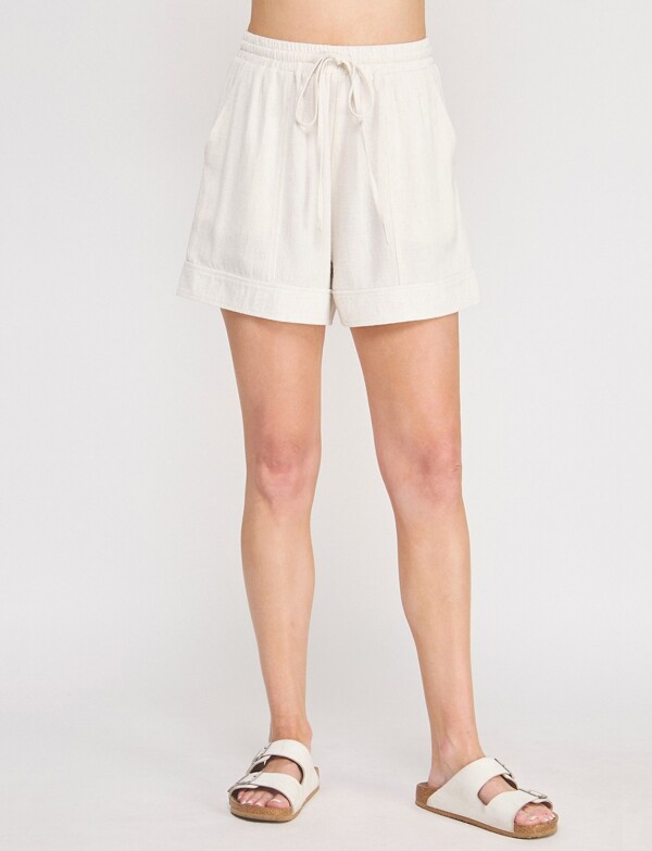 Short Holgado De Lino BEIGE CLARO
