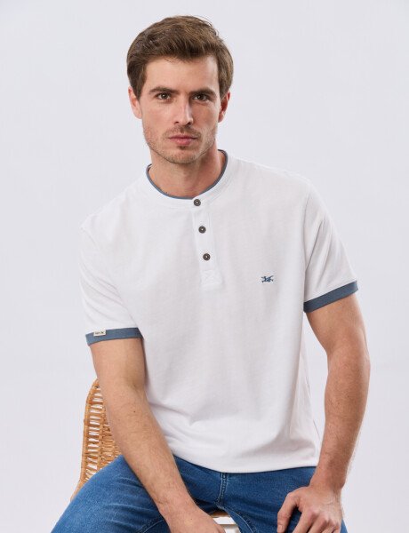 REMERA POLO CUELLO MAO Blanco