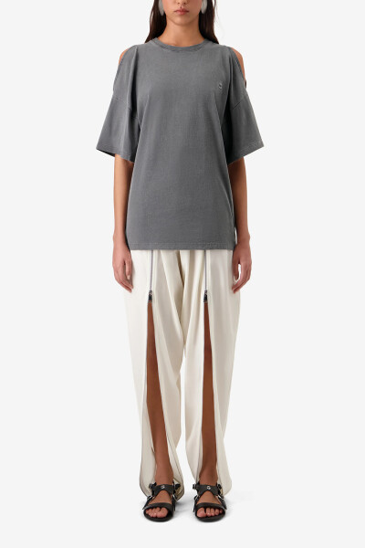 REMERA OPEN SHOULDER Gris