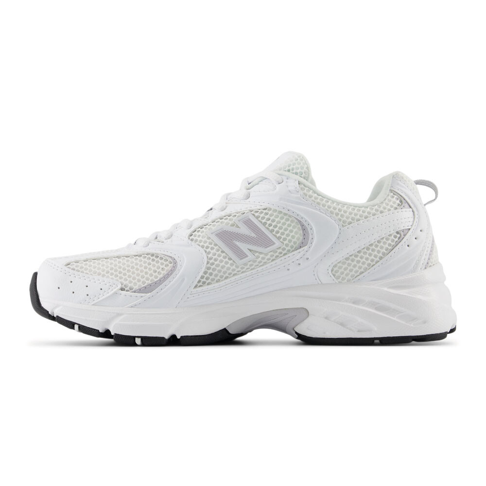 NB 530 White