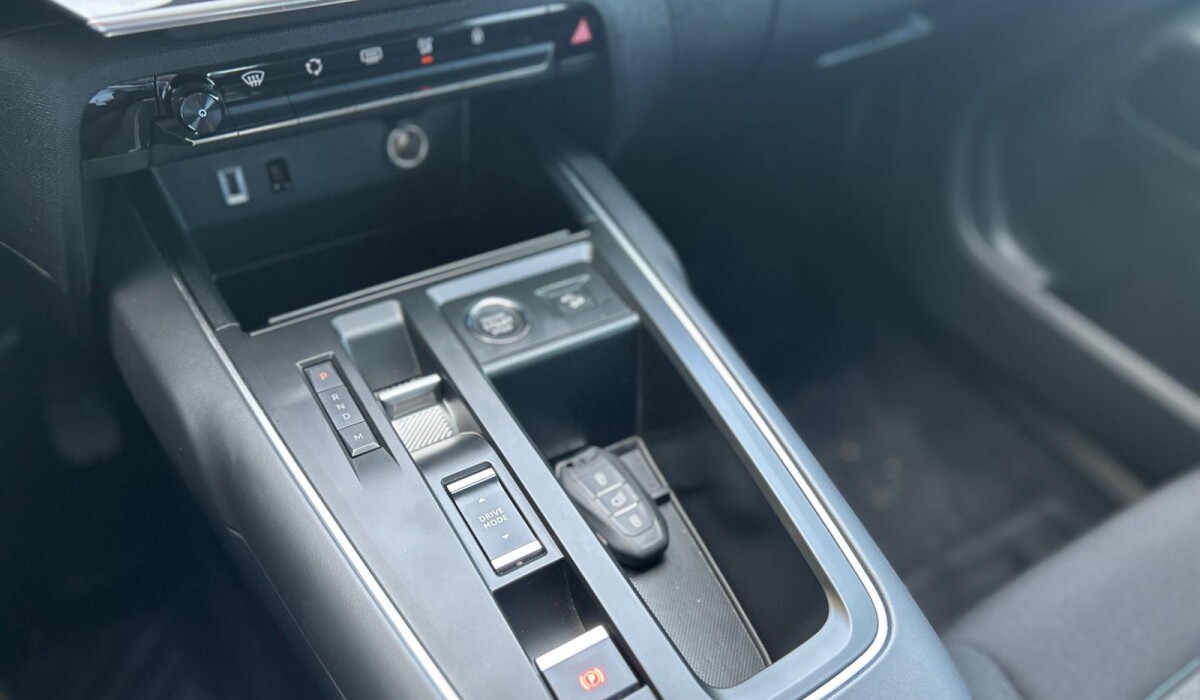 Citroen C5 Aircross 1.6 Feel Pack AT 2023 Citroen C5 Aircross 1.6 Feel Pack AT 2023