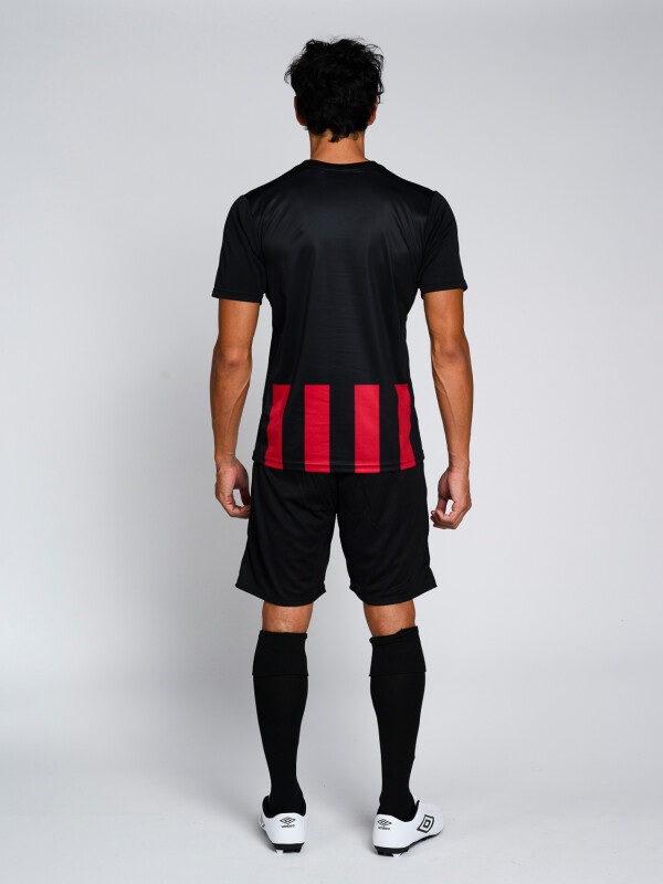 Equipo de futbol express Umbro Hombre F24