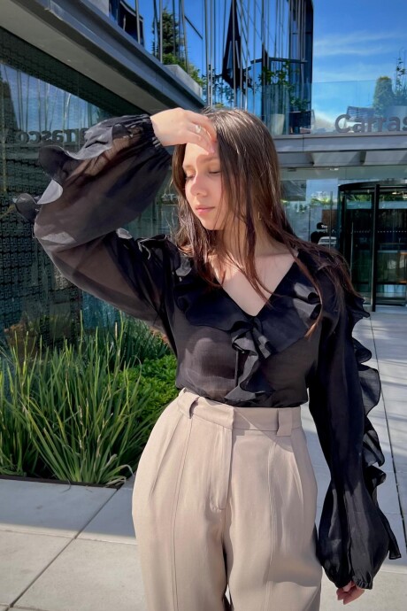 Blusa Benilda Negro