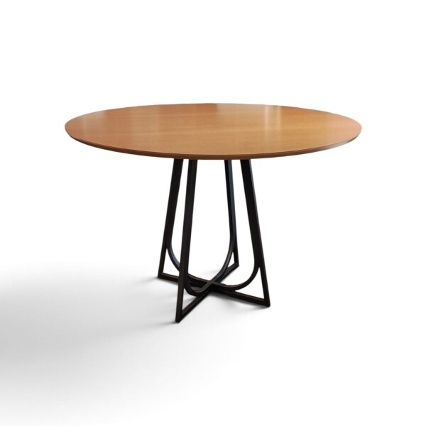 MESA COMEDOR REDONDA - TAPA MADERA CLARA - PIE EN METAL COLOR GRAFITO MESA COMEDOR REDONDA - TAPA MADERA CLARA - PIE EN METAL COLOR GRAFITO