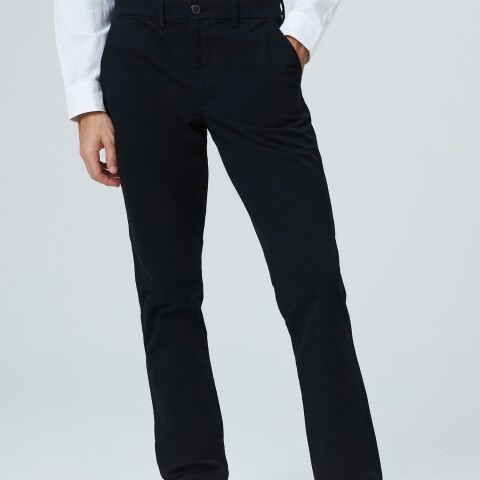 V-ESSENTIAL KHAKI SLIM FIT TRUE BLACK