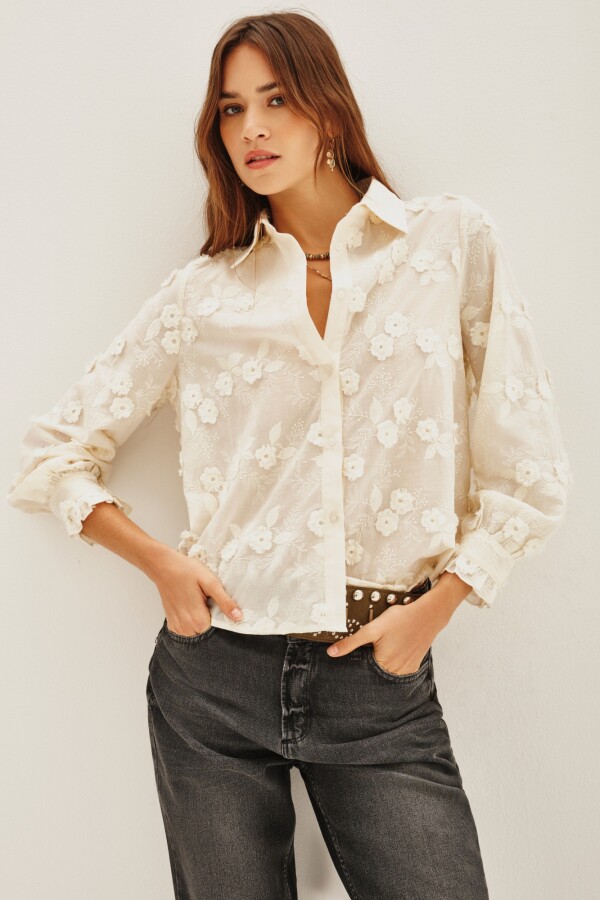 Camisa Flowers Lace Crudo