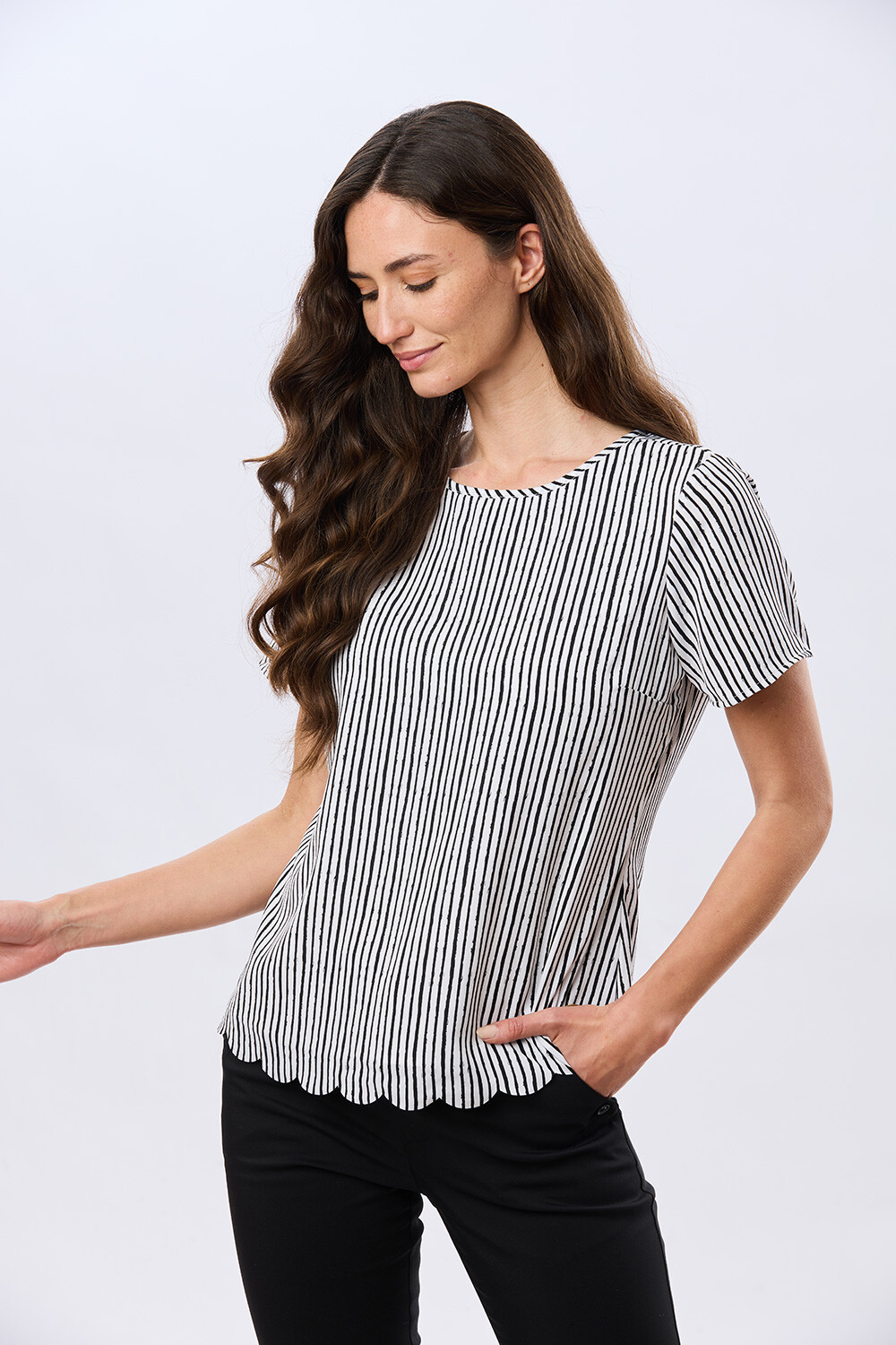 BLUSA CLÁSICA Raya Negra