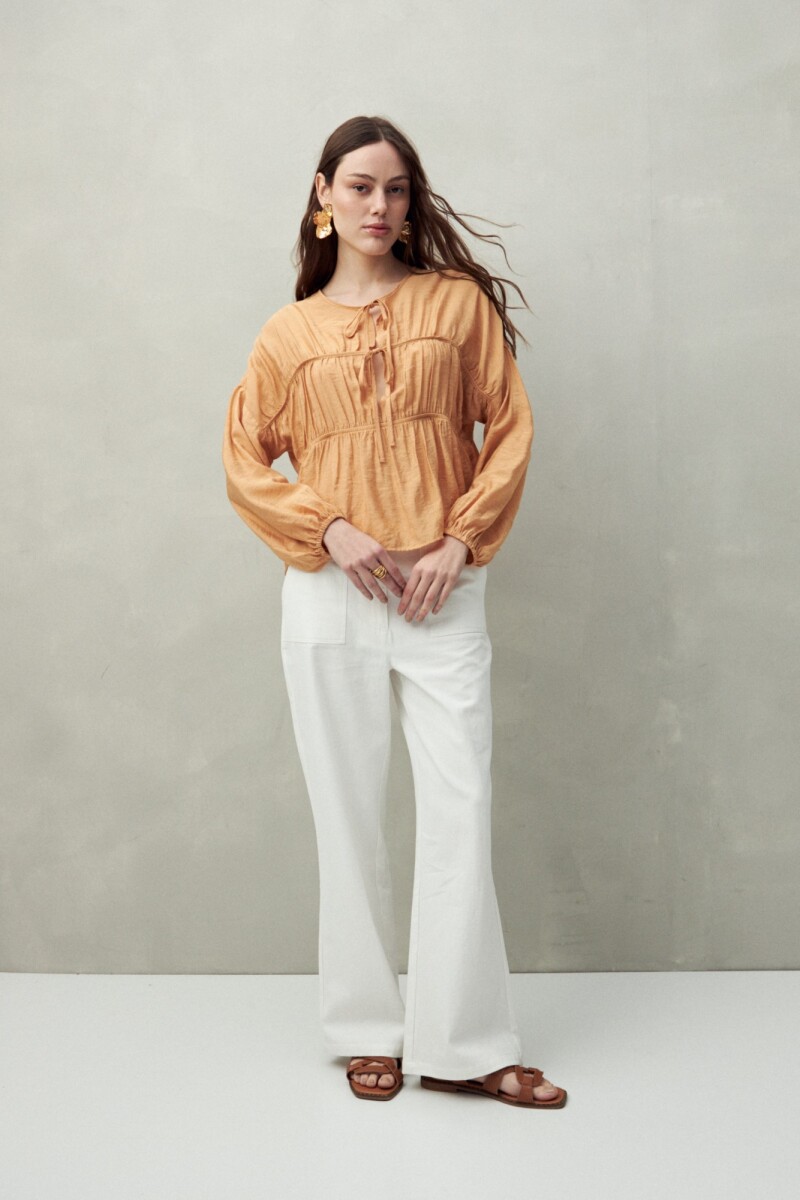 BLUSA BENNI Caramelo