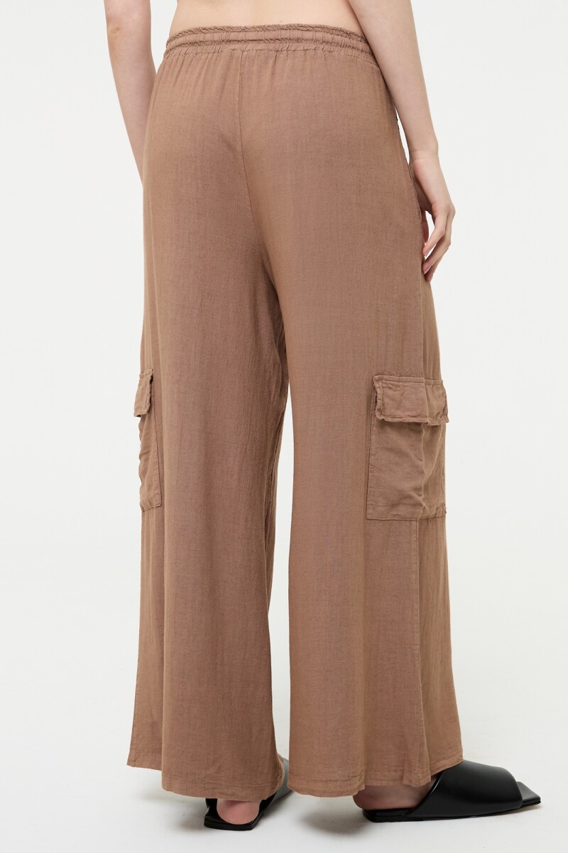 PANTALÓN CARGO Marron