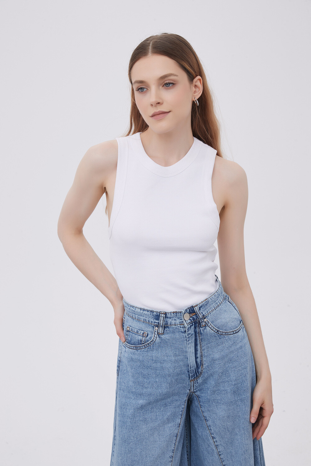 Musculosa Ratu Blanco