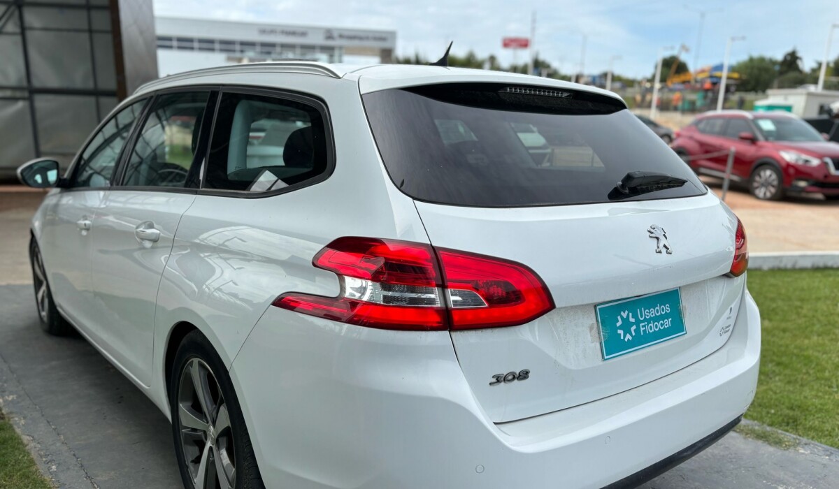 Peugeot 308 SW T9 Active - 2017 Peugeot 308 SW T9 Active - 2017