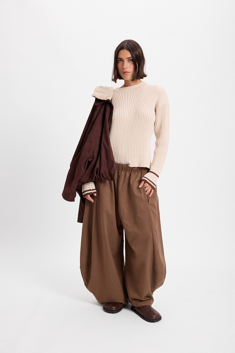 Pantalon Versatil Marron