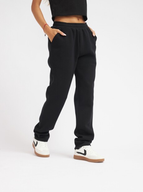 JOGGER CEREZO NEGRO