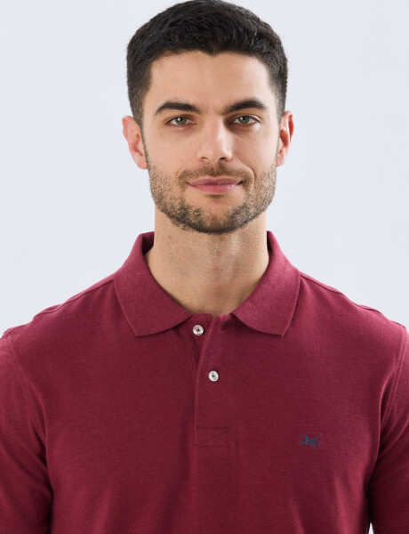 REMERA POLO LISA PIQUÉ Bordo Melange