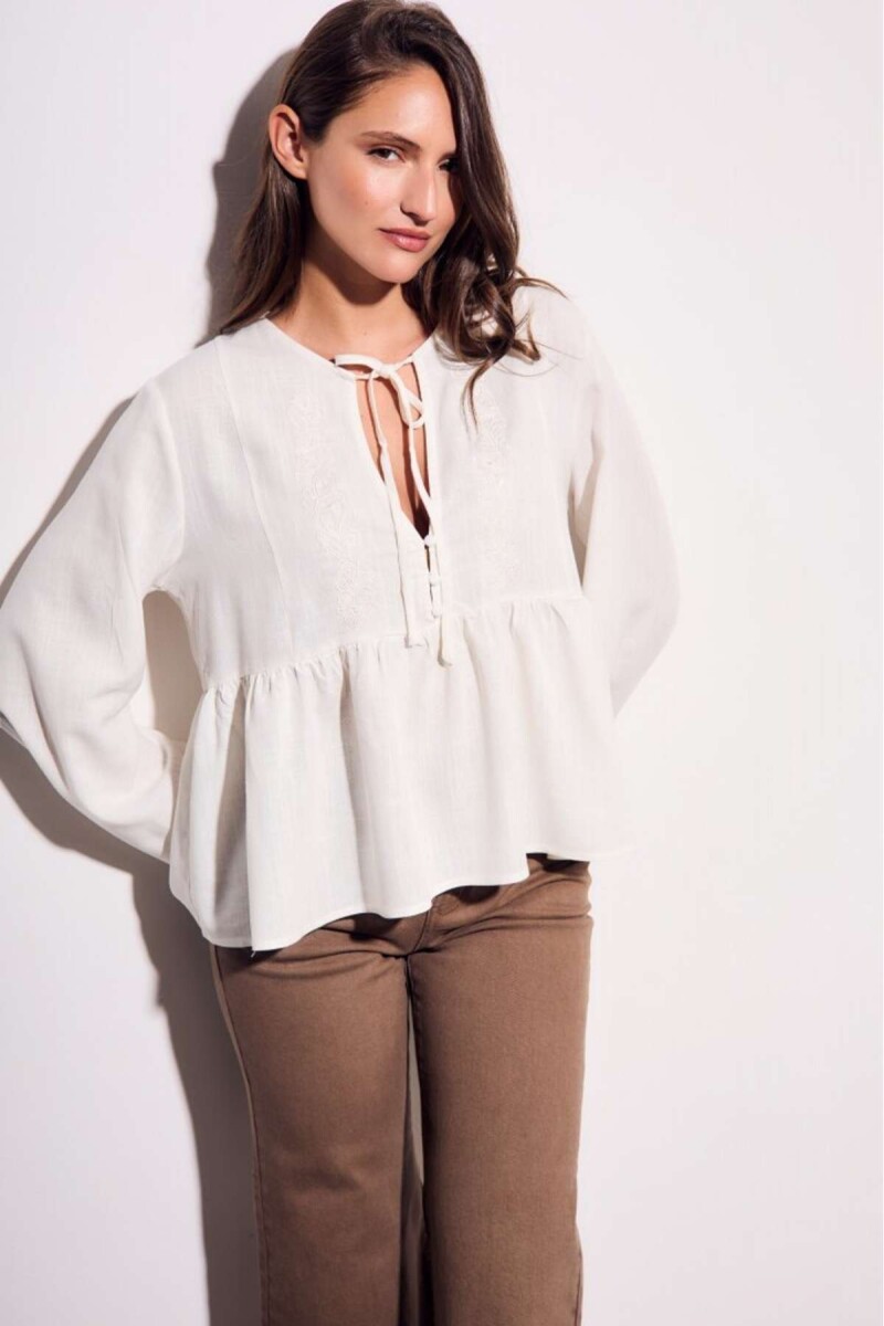 Blusa Viscosa Bordada - Nacar 