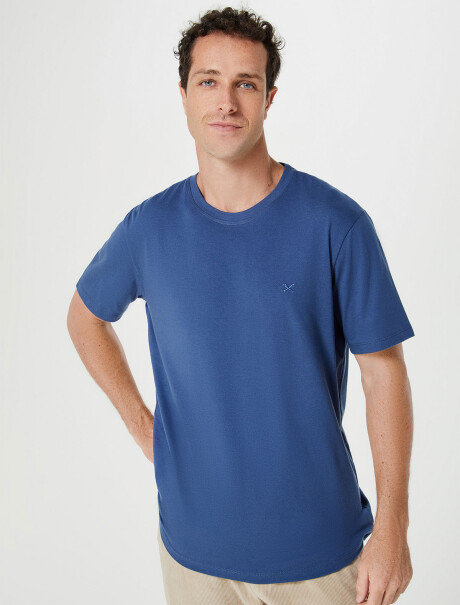 CAMISETA BÁSICA WORLD CON BORDADO AZUL
