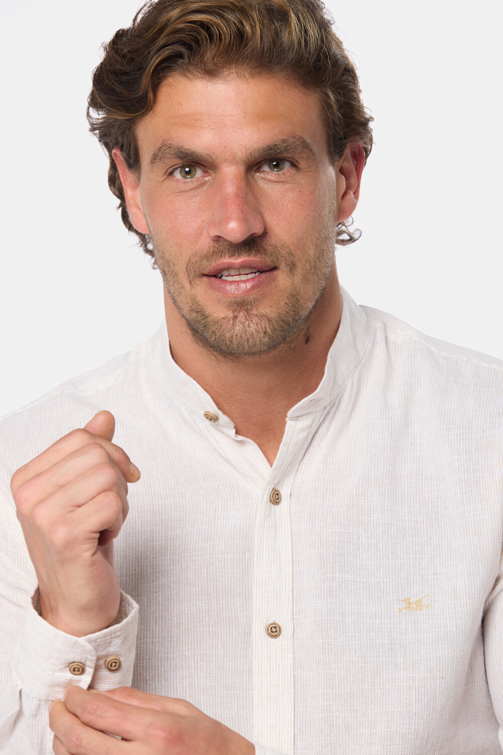 CAMISA DE LINO CUELLO MAO Beige