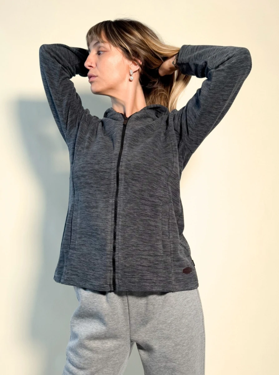 Campera micropolar jaspeada Greta - Negro 